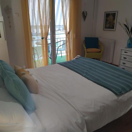Athens Gate Apt Apartamento Exterior foto